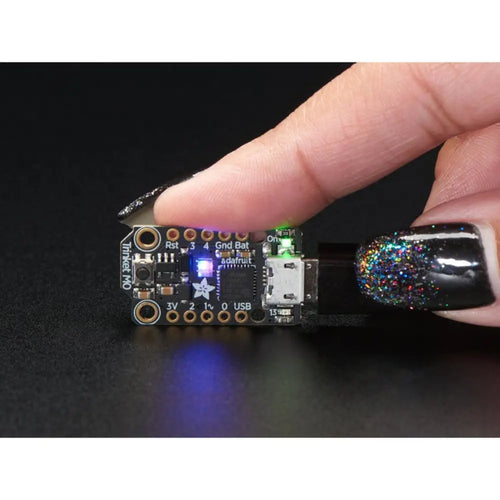 Adafruit Trinket M0 Adafruit Trinket M0
