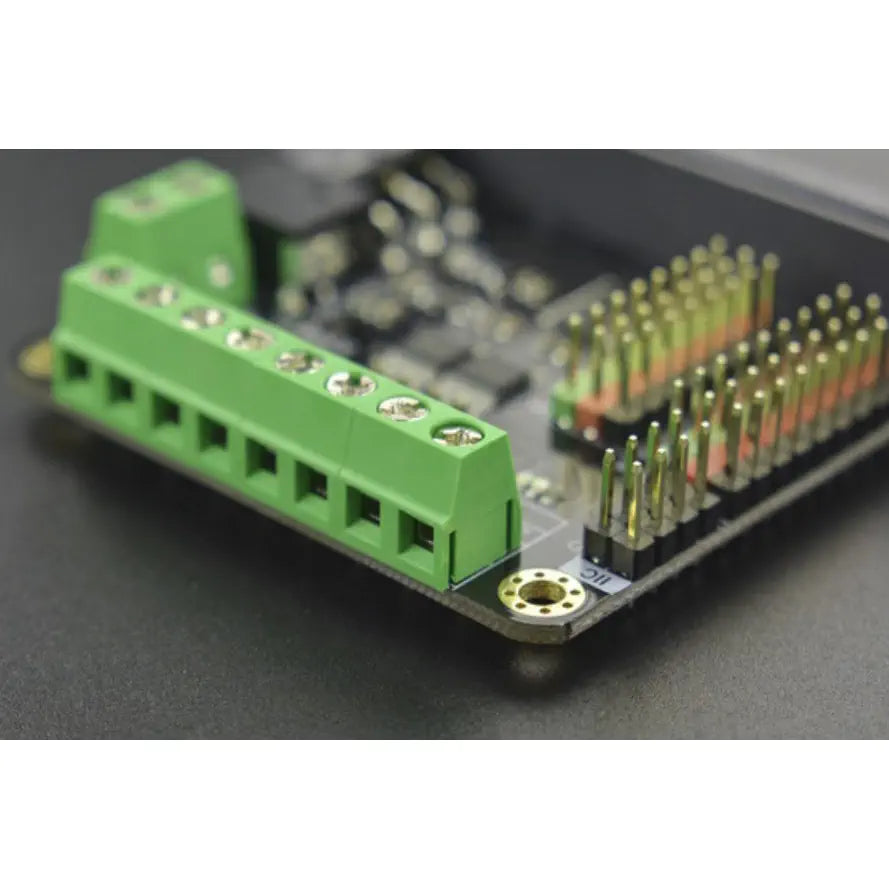 micro:Driver Driver Expansion Board for micro:bit & UNIHIKER - RobotShop