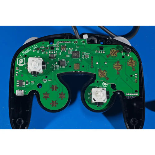 Elecrow PhobGCC v2.0.5 Gamecube Controller Motherboard - Green w/ Black Handle Shell