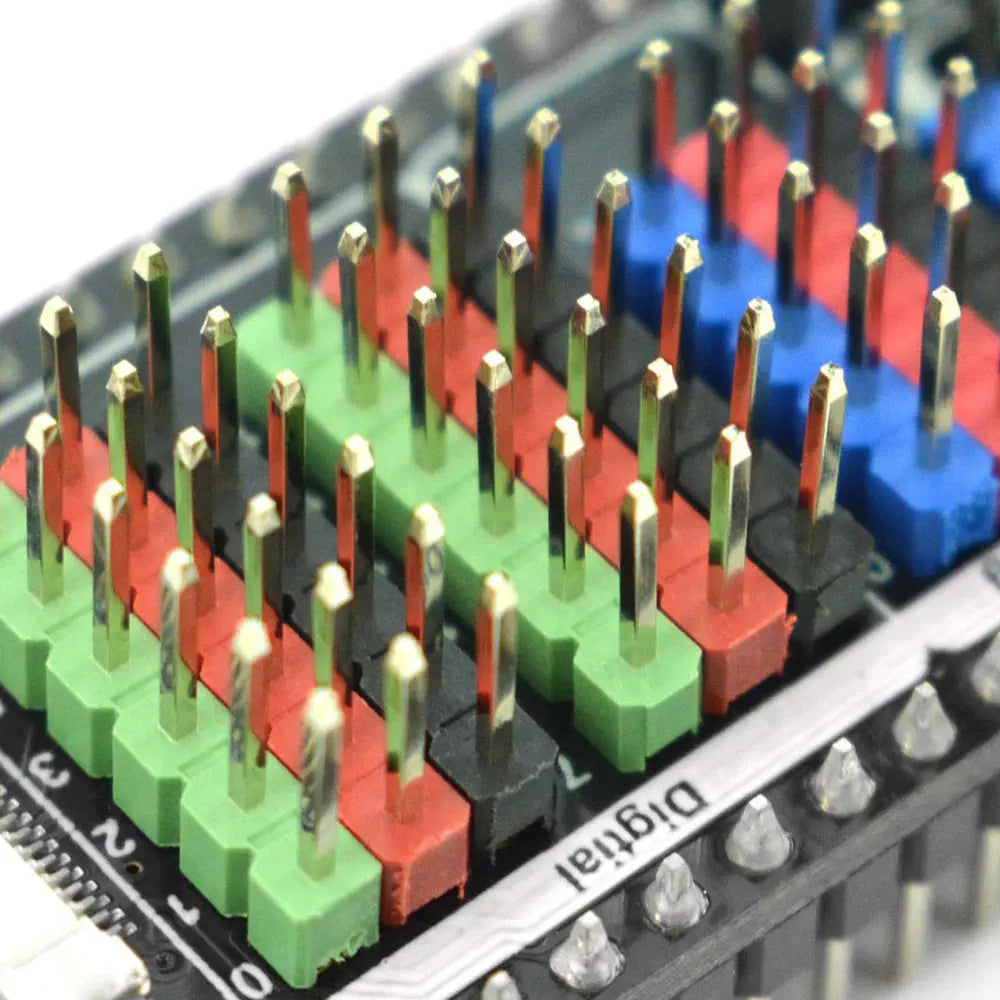 Gravity IO Shield for FireBeetle M0 and ESP32-E